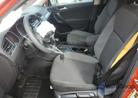 2019 Volkswagen Tiguan S из США, поврежденный, VIN 3VV1B7AX4KM055233